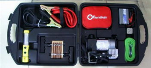 买车多年才发现，汽车后备箱竟隐藏诸多实用功能