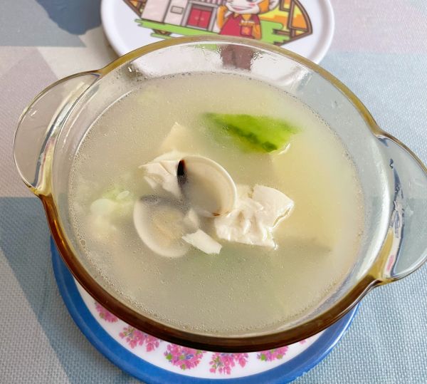 豆腐丝瓜白贝汤
