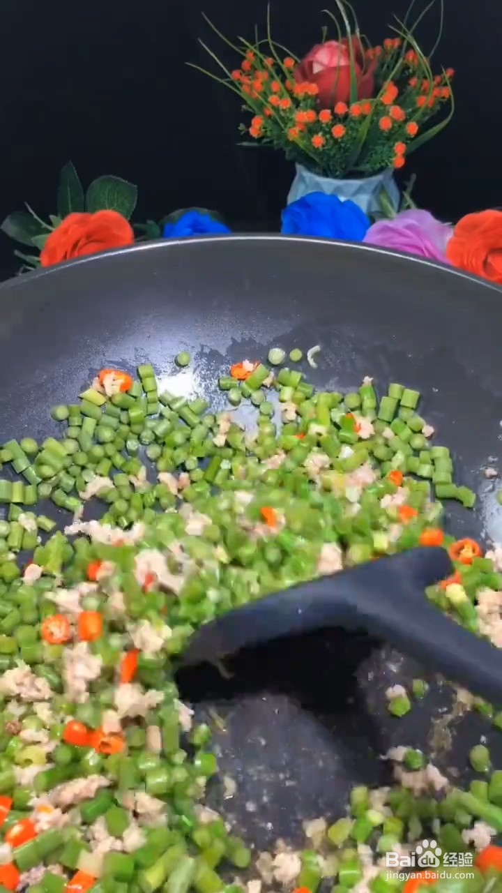 特别下饭好吃又易学的肉末蒜苔要怎样做