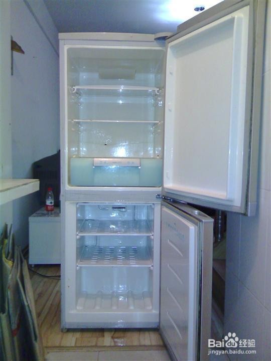 冰箱下水管堵塞怎么办