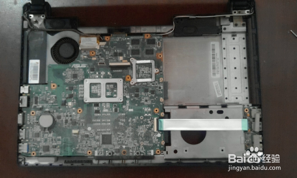 华硕ASUS A43SD笔记本电脑拆机清灰详细教程