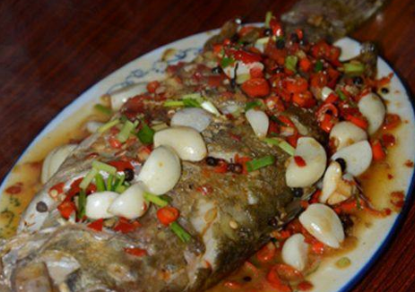 黄山的臭桂鱼是怎么做的