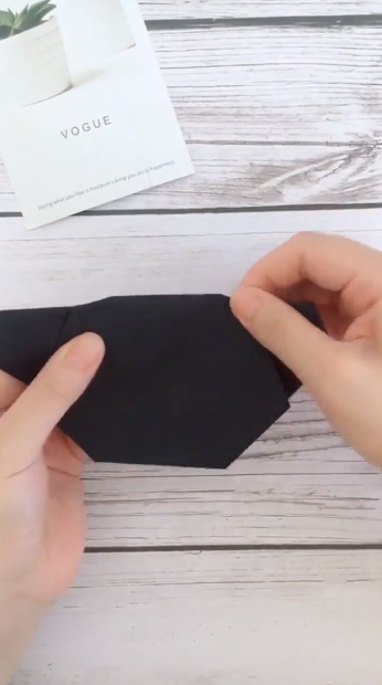 折纸熊本熊怎么做？