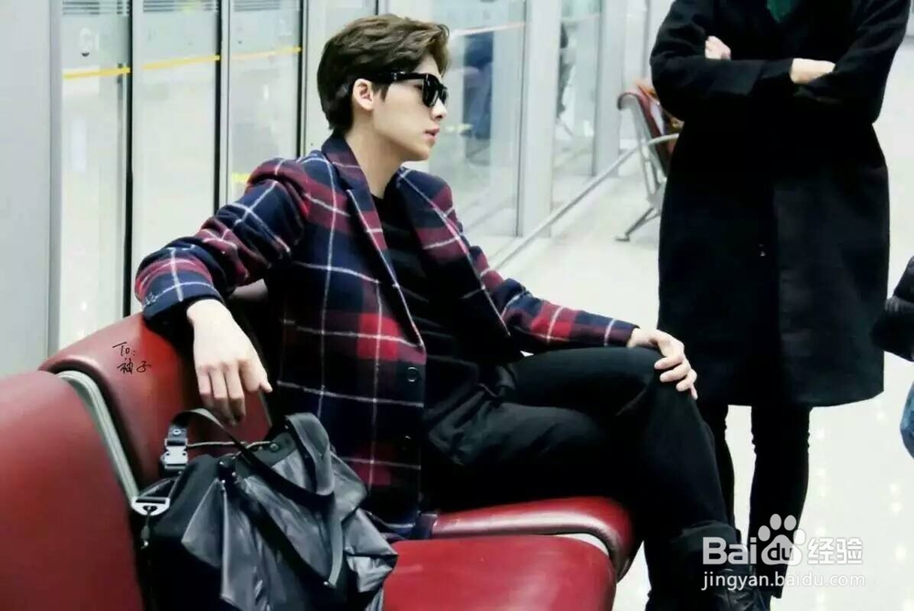 如何做自我介绍出其不意的亮相？