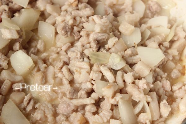 西葫芦鲍菇炸酱面