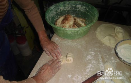 摆摊正踪鸡蛋饼怎么做