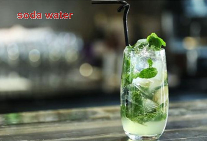 sparking water 和soda water的区别