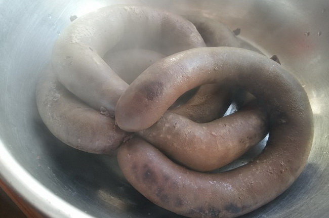 血肠是开水下锅还是冷水下锅