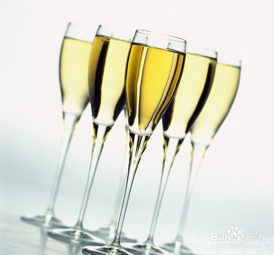 夏季喝酒有什么好处