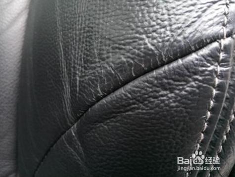 宝马坐椅皮子开裂如何处理