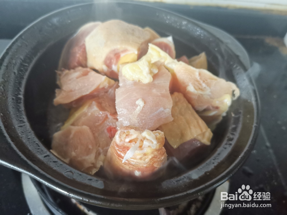 砂锅炖鸡肉海带