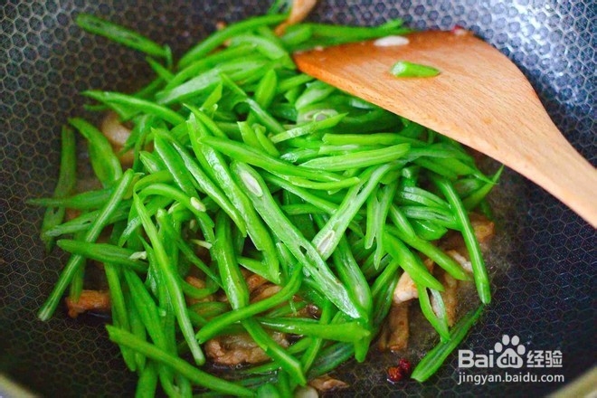 芸豆丝炒肉便当
