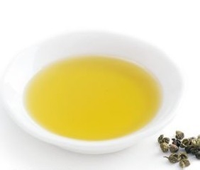 油润有余的调味油，调味油逐个数
