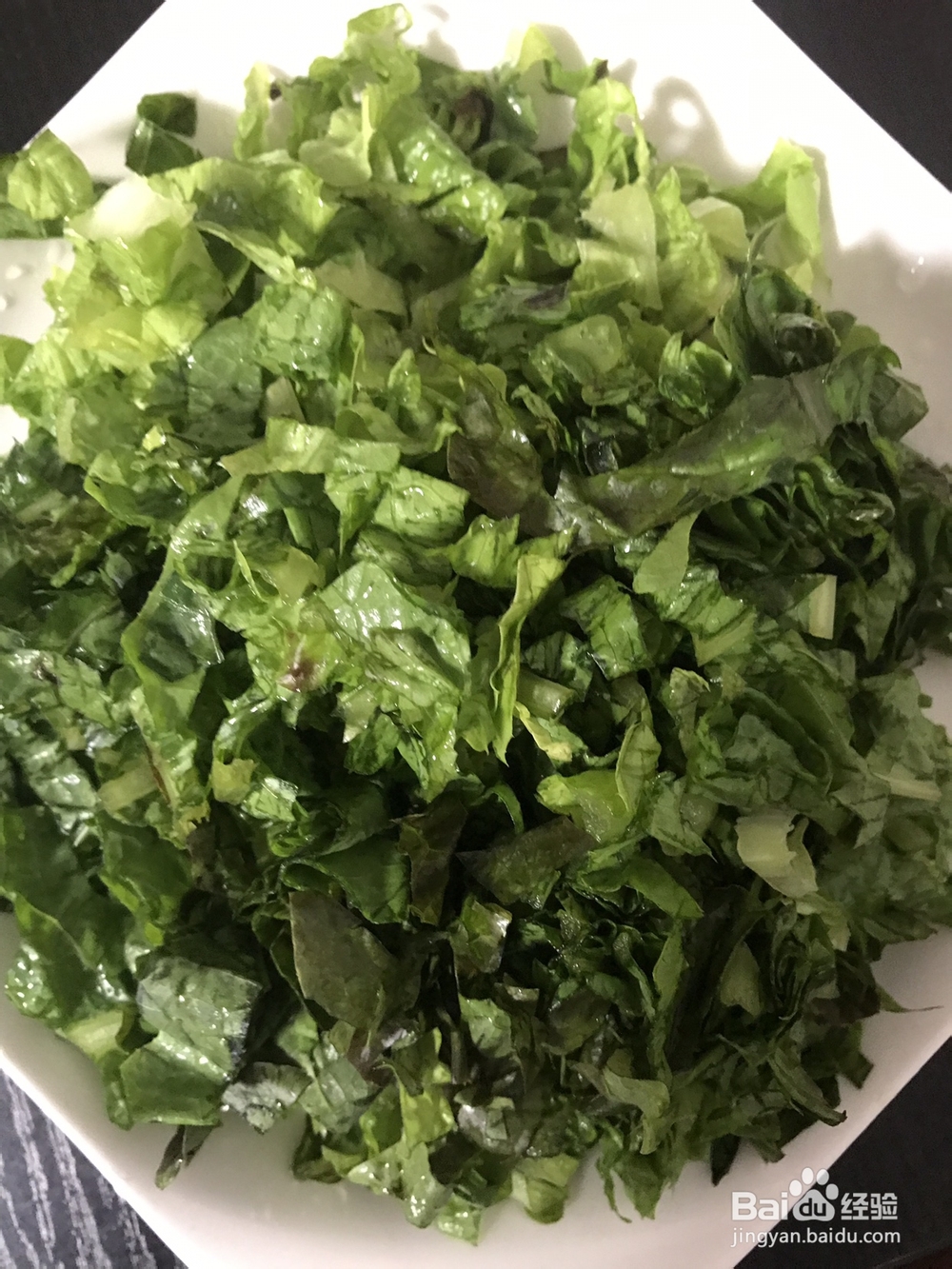 吃光光的咸肉香肠莴笋叶菜饭