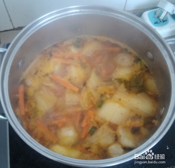 泡菜豆腐鲜蔬锅的做法