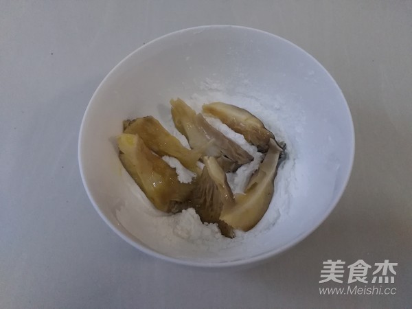 干炸鲜蘑的做法