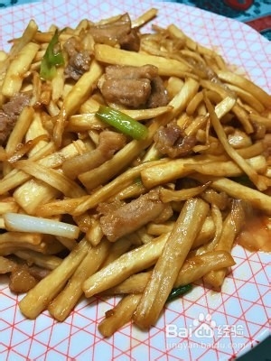 蒜香肉片烧茭白的做法