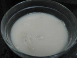 如何做出蓬松花卷?