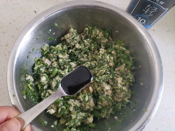 酸汤荠菜鲜肉馄饨