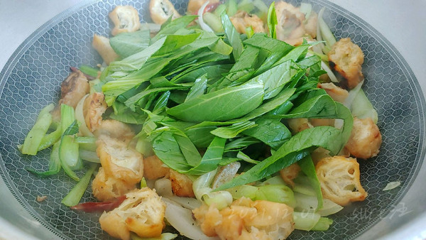 椒香油条炒油菜