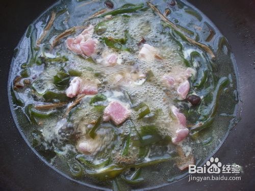 茶树菇海带丝汤