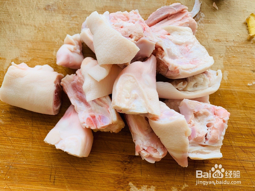 美味的酱猪蹄怎么做