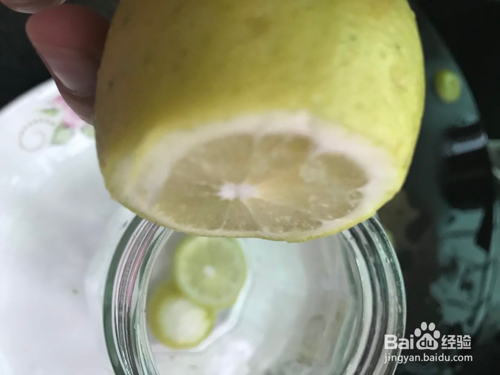 如何自制蜂蜜柠檬水简单方便