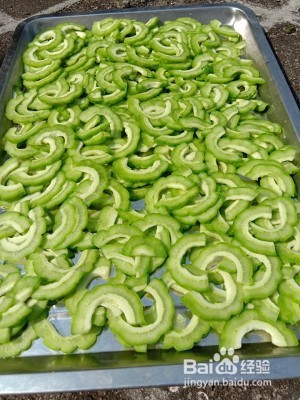 食补养生自制苦瓜茶的做法