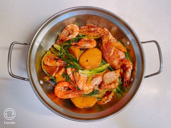 麻辣鲜虾鸡翅香锅