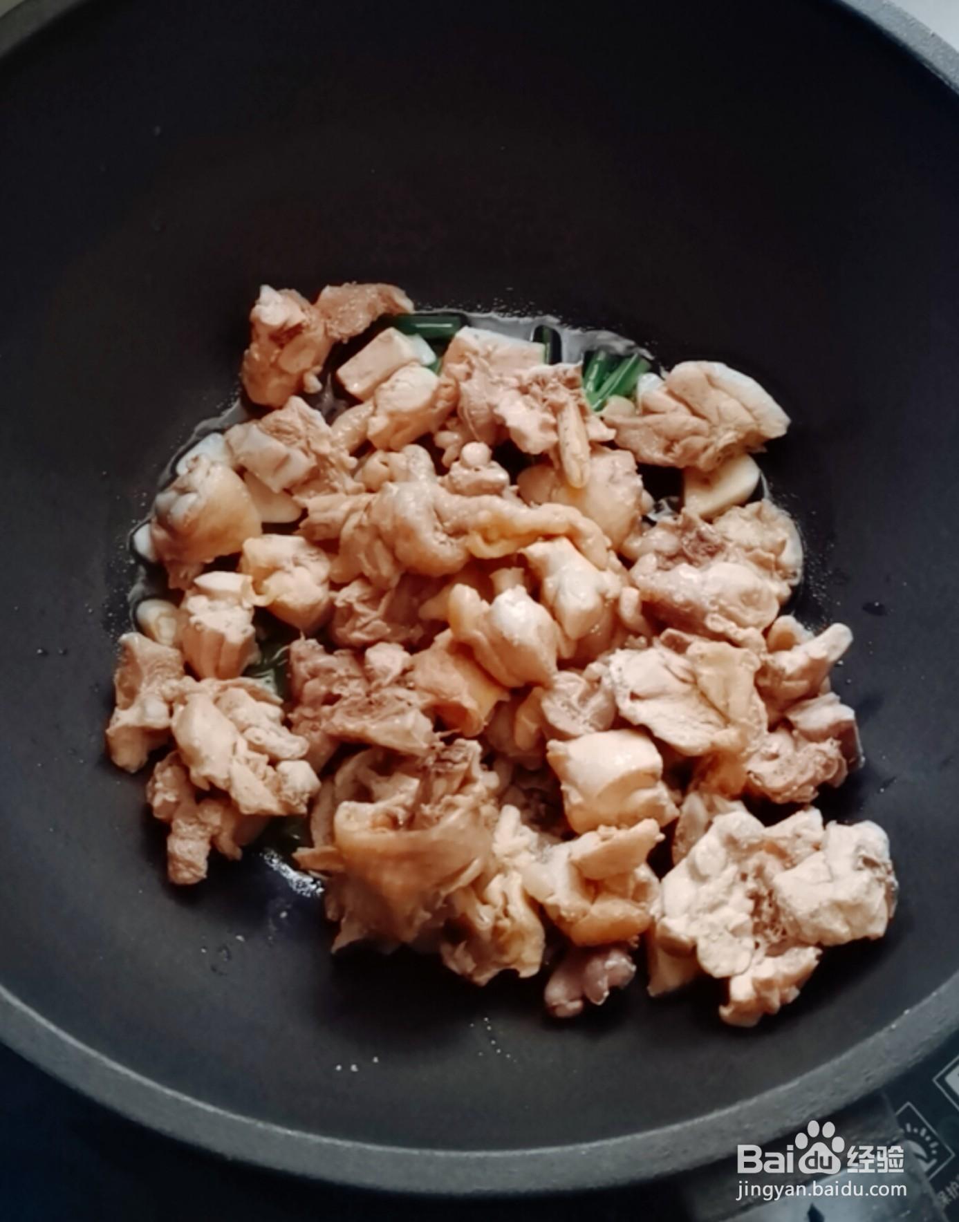 教你做好吃的鲜虾蛤蜊炒鸡