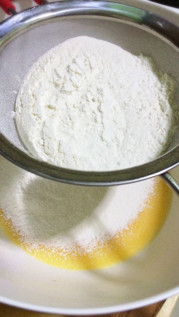 金枪鱼沙拉芝士麦芬