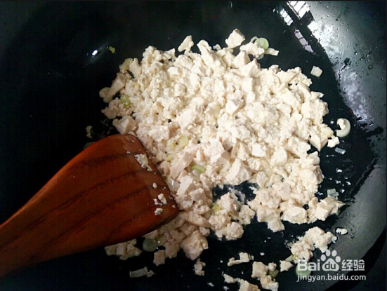 鸡蛋和豆腐的碰撞——鸡刨豆腐