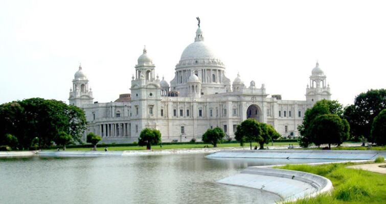 1、印度最大的港口是什么 2、最大的城市是什么