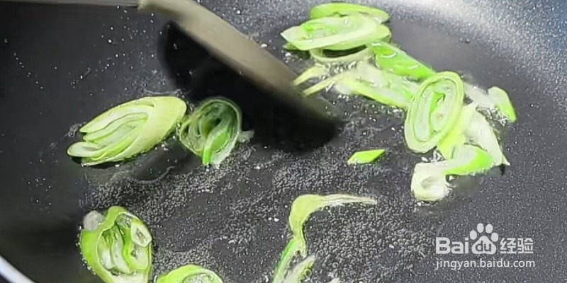 如何炒土豆西红柿