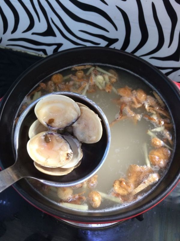 文蛤虾仁海鲜粥