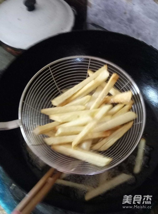 炸薯条的家常做法