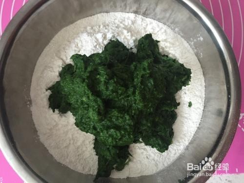 如何用艾草制作美味的青团