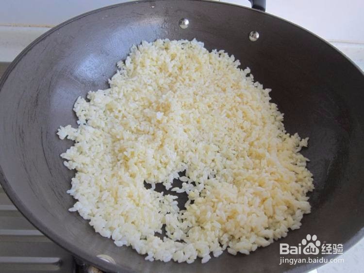 家常炒米饭的做法