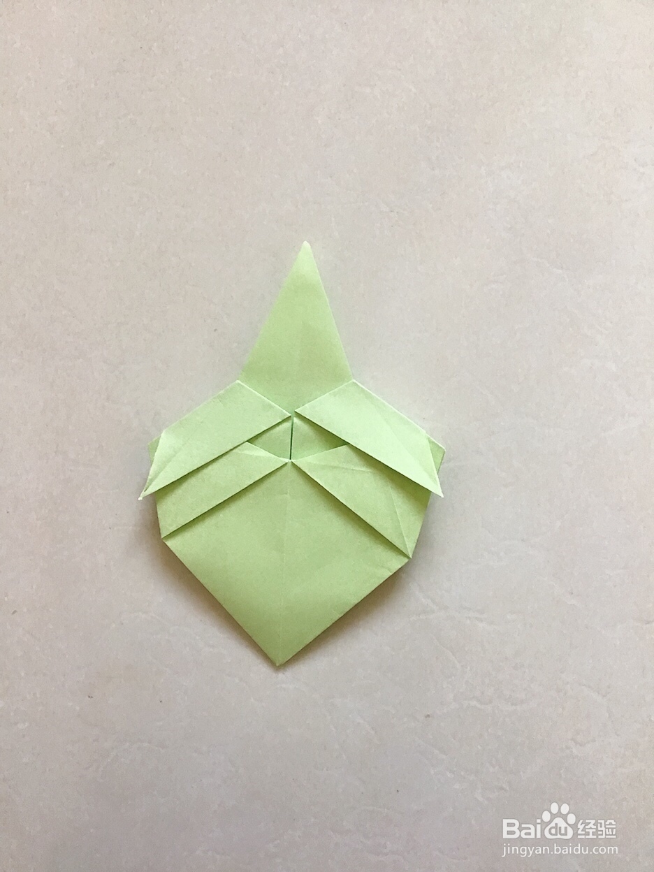 怎么用纸折草莓