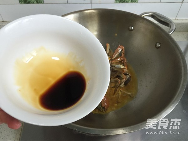 葱油焖蟹的做法