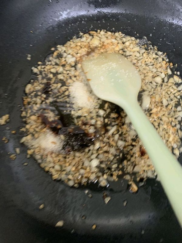 蒜蓉粉丝蒸黑虎虾