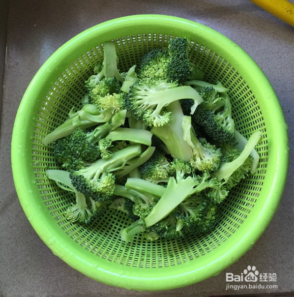 如何自制鸡蛋炒西兰花