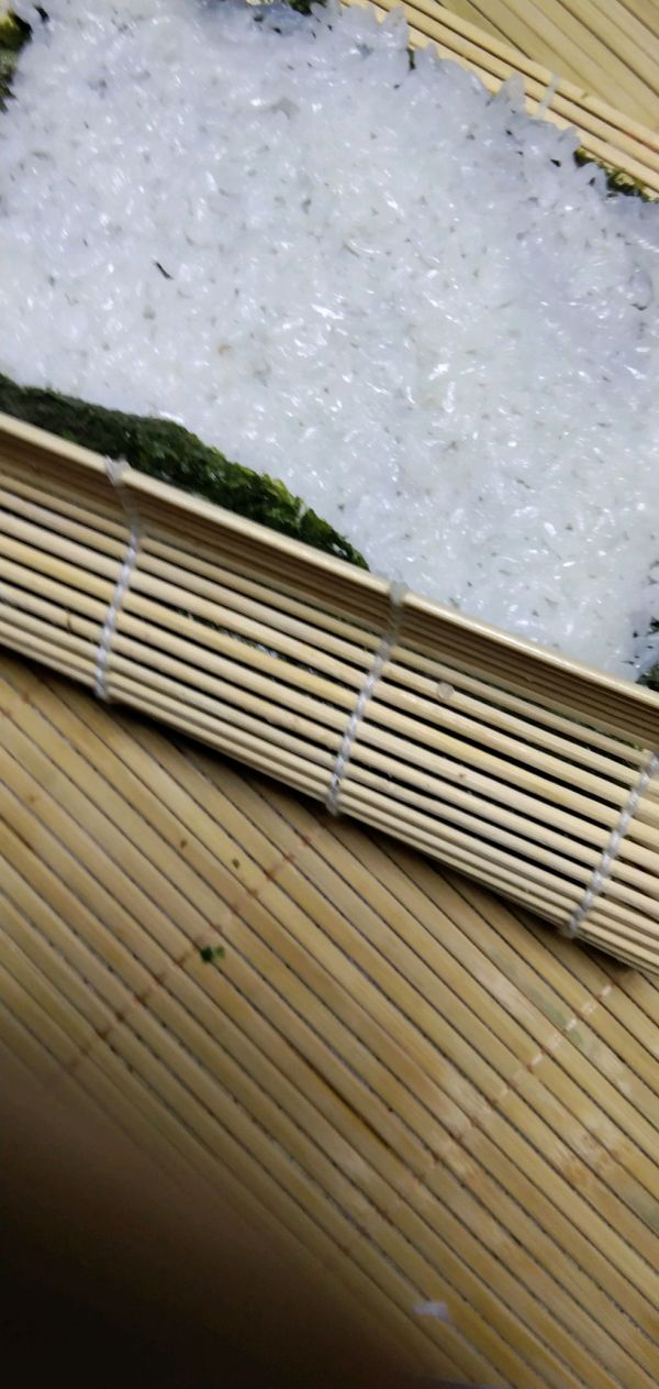 金枪鱼寿司手卷