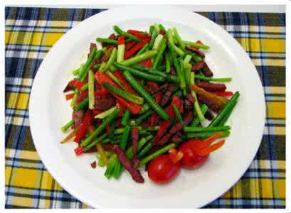 爱吃肉的你一定喜欢的蒜薹牛肉!