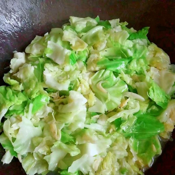 就吃虾皮炒包菜