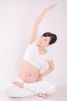 孕妇瑜伽有什么好处及注意事项
