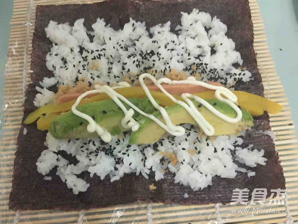 牛油果寿司的做法