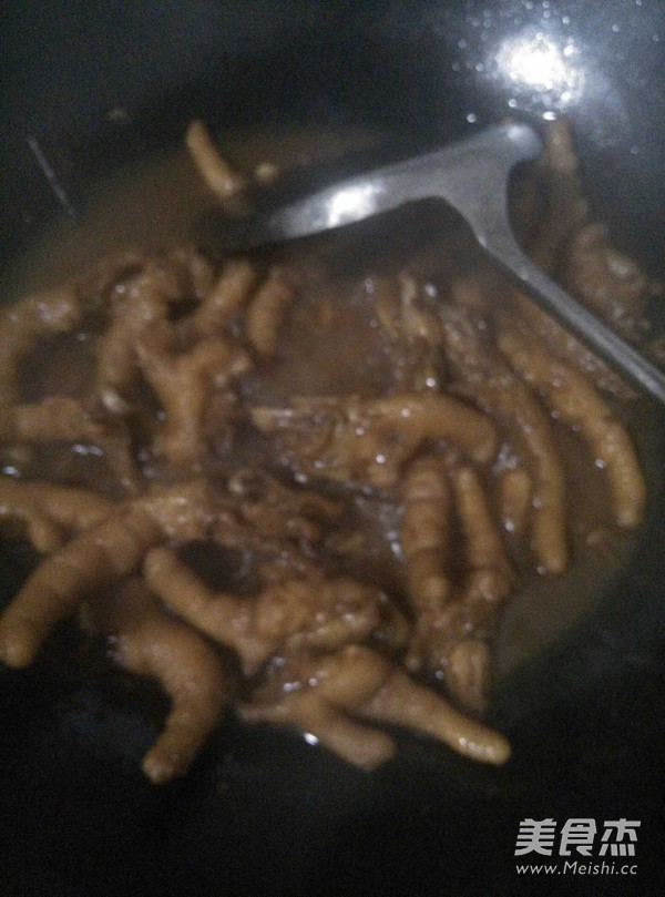 酱香辣凤爪的做法