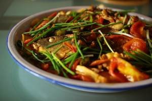 怎么做豆腐焖鱼 ？