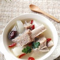 如何做出萝卜羊排汤？